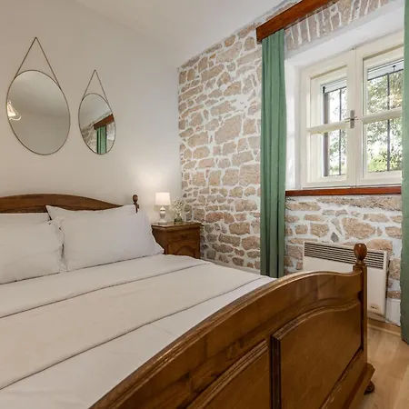 Krasa Zadarvillas Suknovci