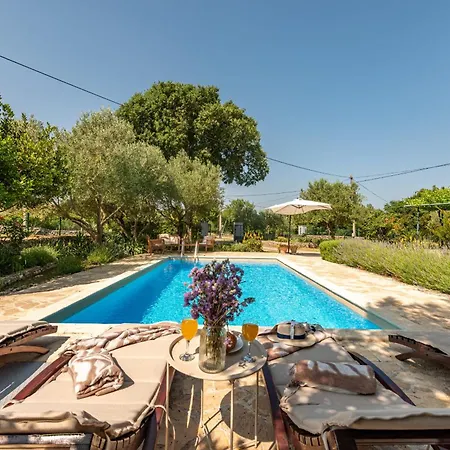 Krasa Zadarvillas Vila Suknovci