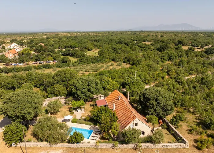 Krasa Zadarvillas וילה