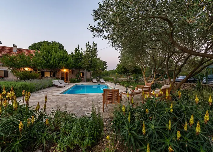 Krasa Zadarvillas וילה