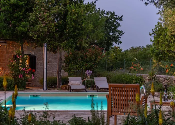 וילה Krasa Zadarvillas