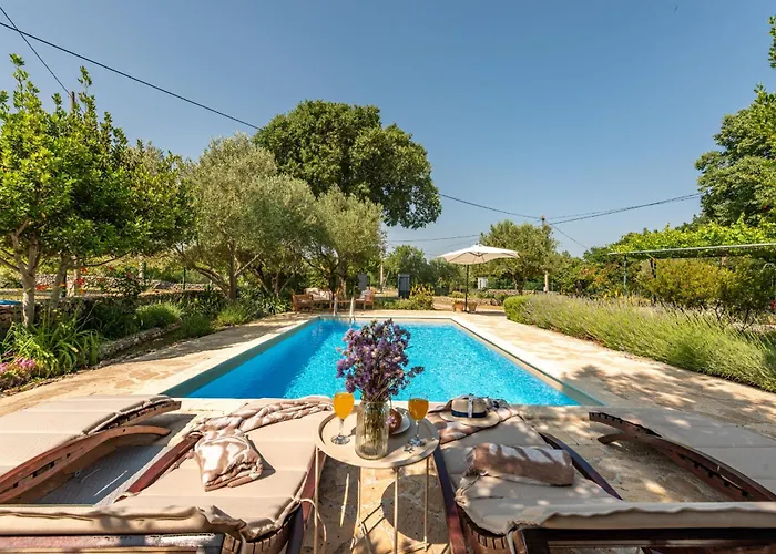 Krasa Zadarvillas וילה Suknovci